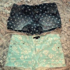 2 bundle of shorts!!